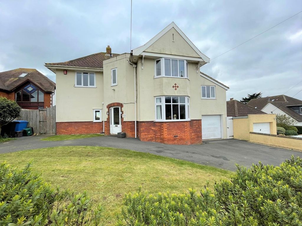 5 bed detached house for sale in Purn Road, Bleadon, WestonSuperMare
