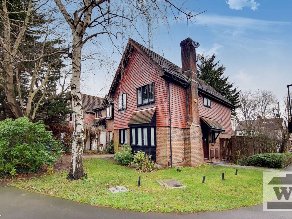 5 bed detached house for sale in Crowntree Close, Isleworth TW7 Zoopla