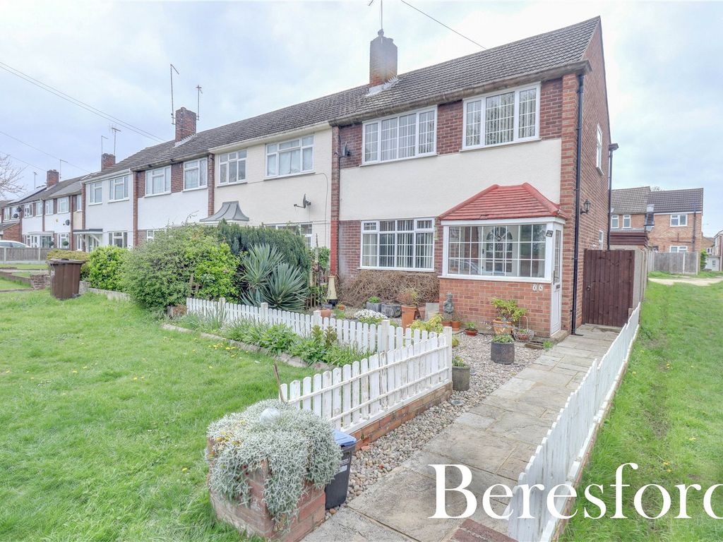 4 bed end terrace house for sale in Queenswood Avenue, Hutton CM13 Zoopla