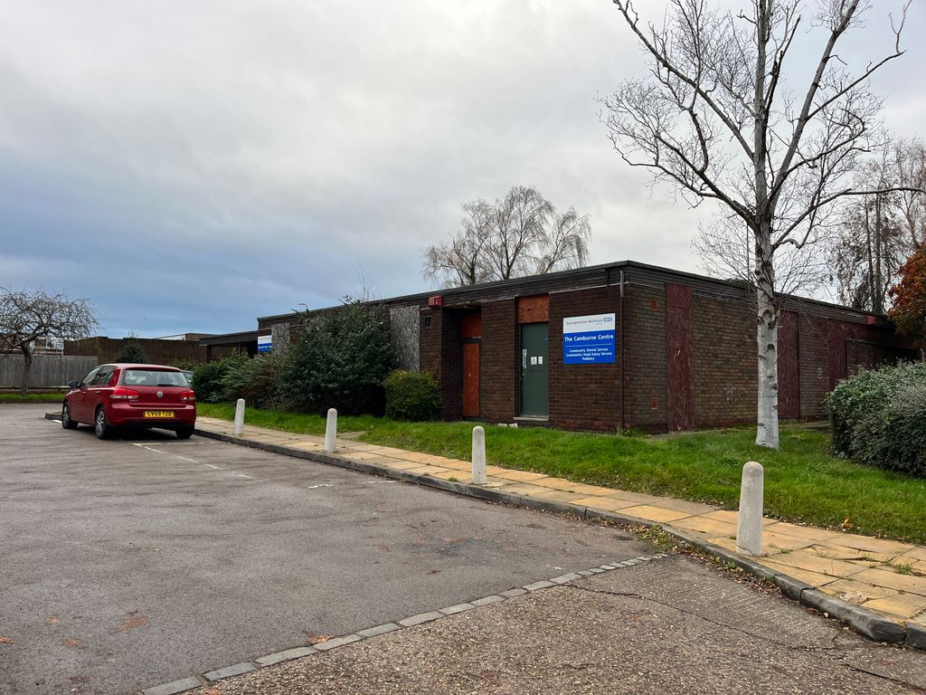 Land for sale in Camborne Centre, Brentwood Way, Aylesbury HP21, £