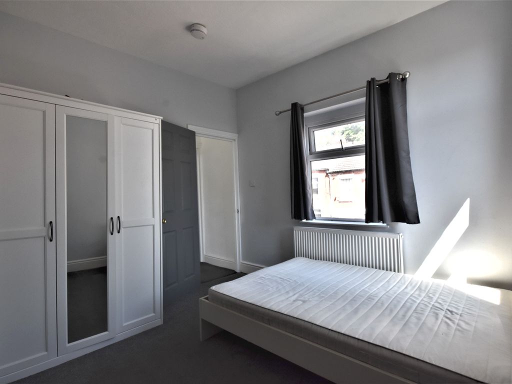 4 bed end terrace house to rent in St Road, Stoke, Coventry CV1