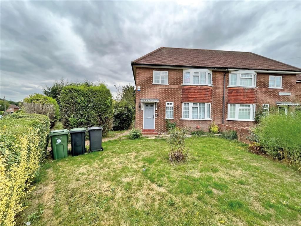 3 bed semidetached house for sale in Ridgway Road, Brogborough