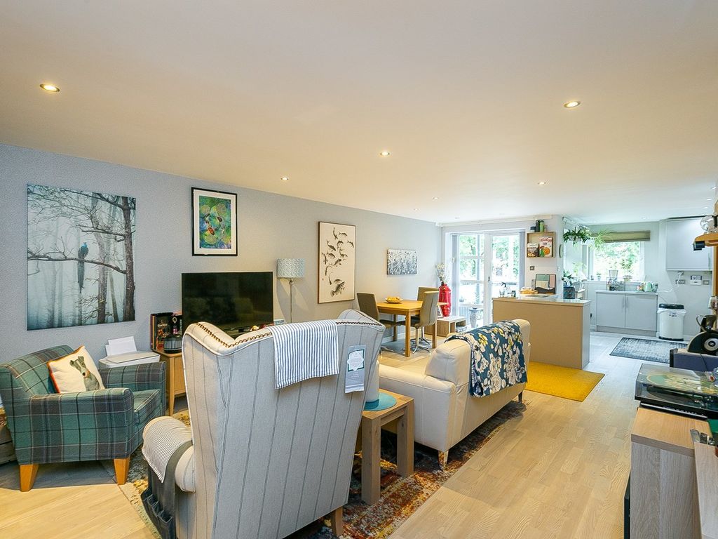 Northfield Heights Northfield Edinburgh EH8  