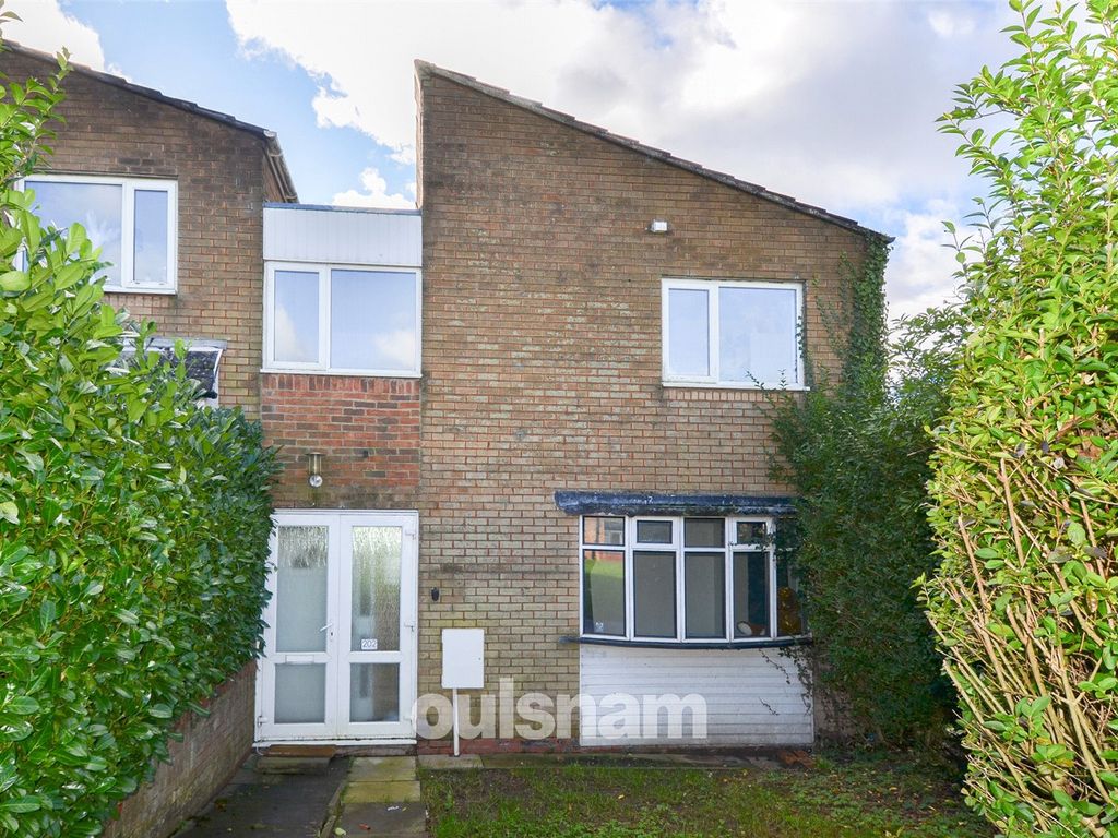 4 bed end terrace house for sale in Manningford Road, Druids Heath