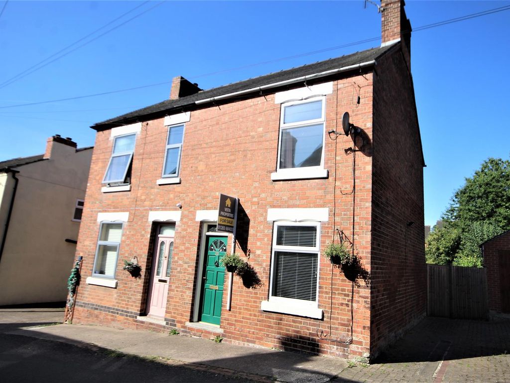 2 bed semidetached house for sale in Thorntree Lane, Newhall