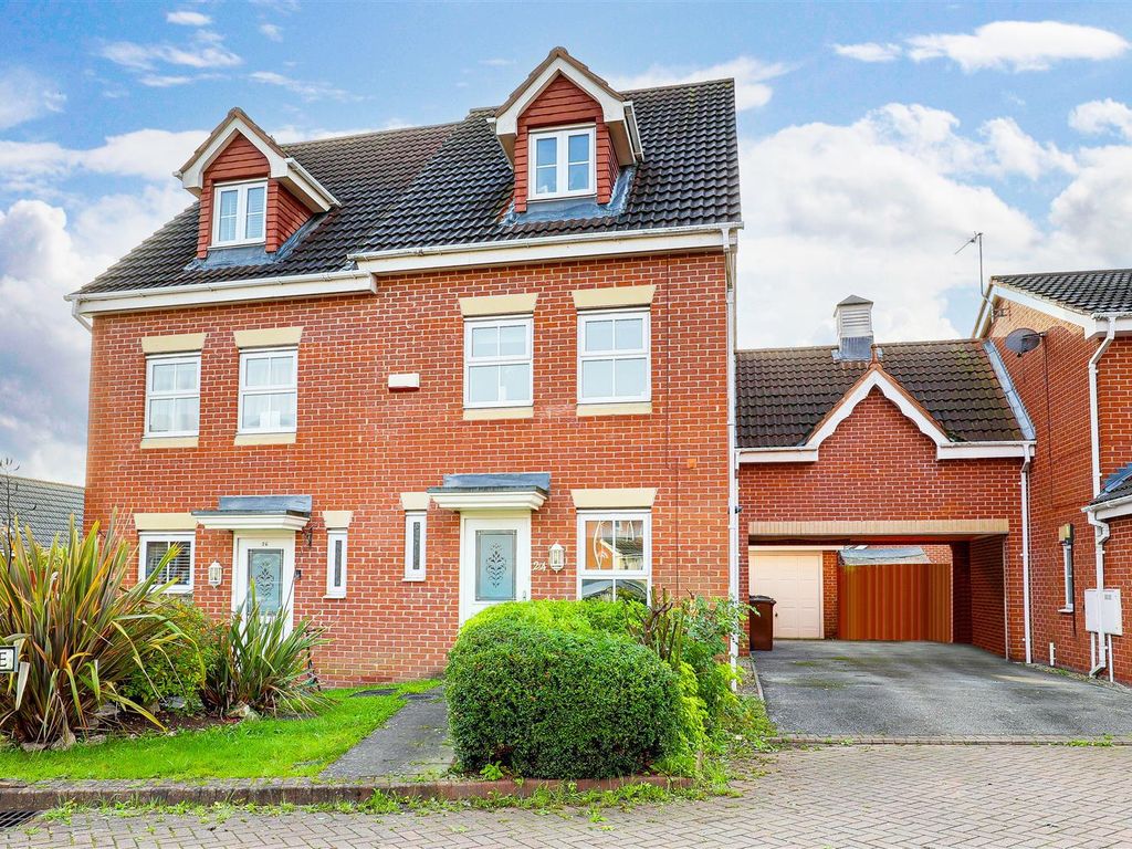 3 bed semidetached house for sale in Bratton Drive, Bestwood