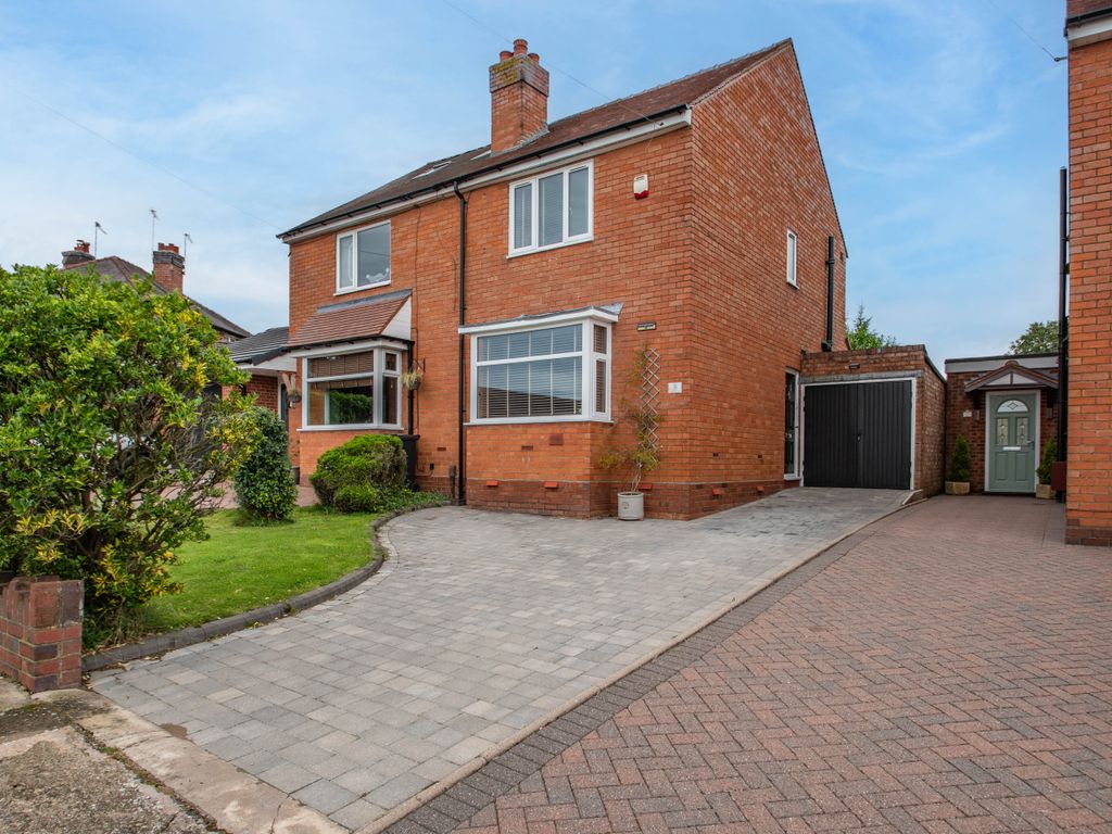 2 bed semidetached house for sale in Chandlers Close, Redditch, Worcestershire B97, £265,000