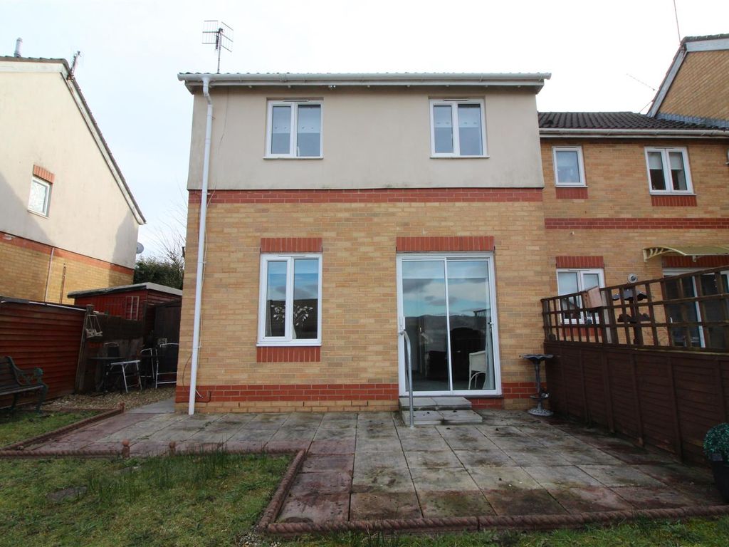 3 bed end terrace house for sale in St. Andrews Drive, Pontllanfraith