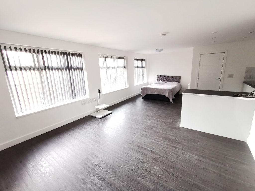 1 bed flat to rent in Yorkshire Street, Central Oldham OL1 Zoopla