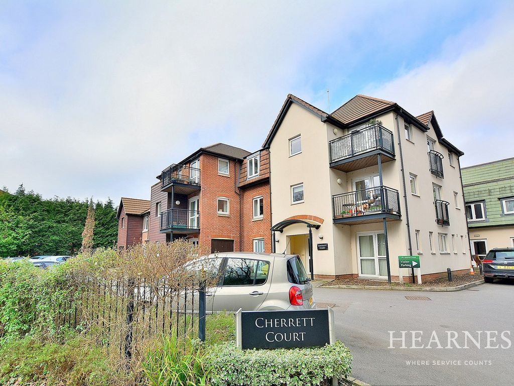 2 bed flat for sale in Ringwood Road, Ferndown BH22 Zoopla