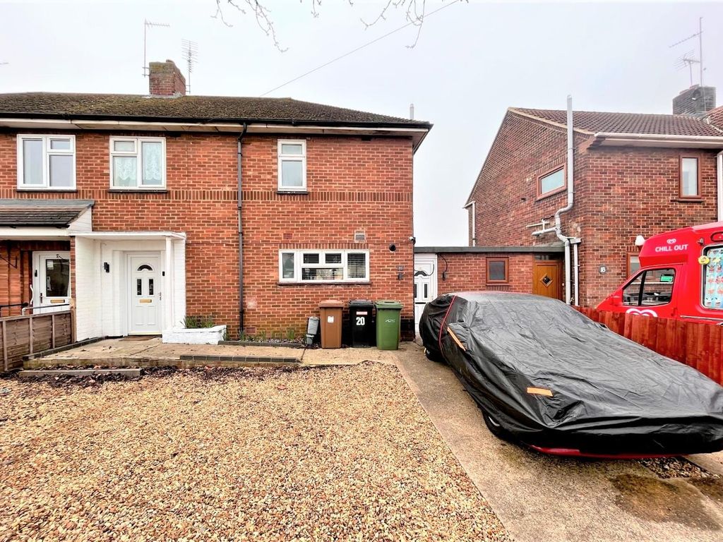 3 bed semidetached house for sale in Sycamore Avenue, Dogsthorpe, Peterborough PE1 Zoopla