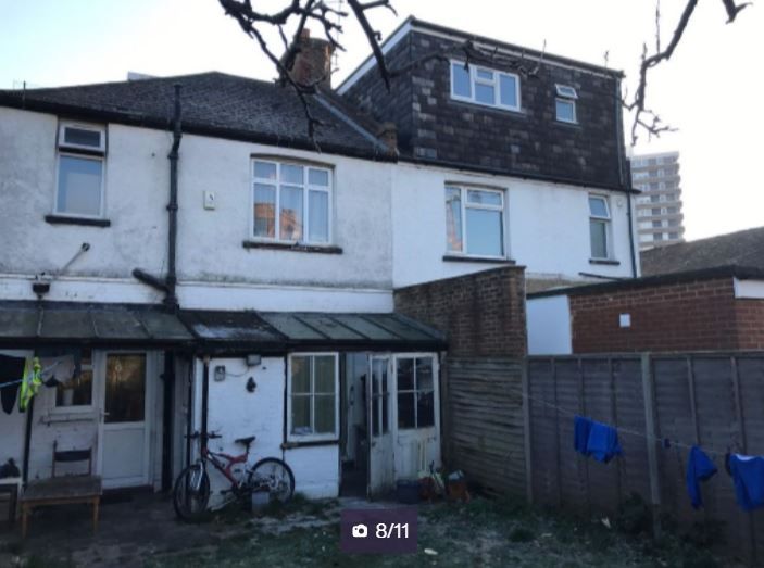 4 bed semidetached house for sale in Gloucester Road, Kingston Upon