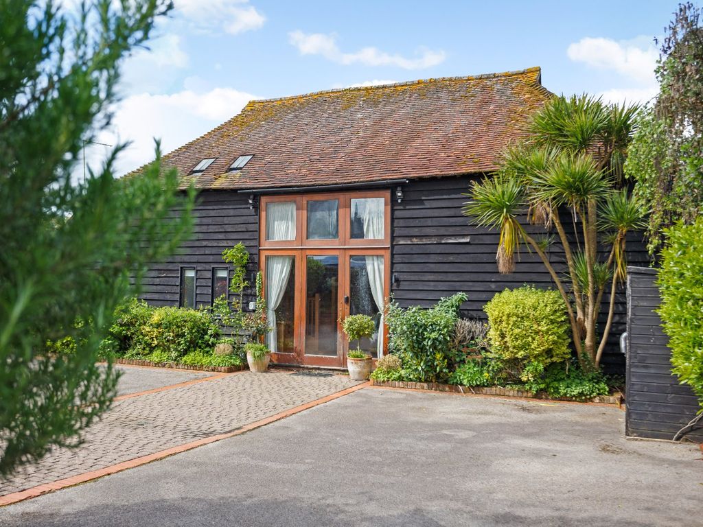 4 bed detached house for sale in Billingshurst Road, Wisborough Green