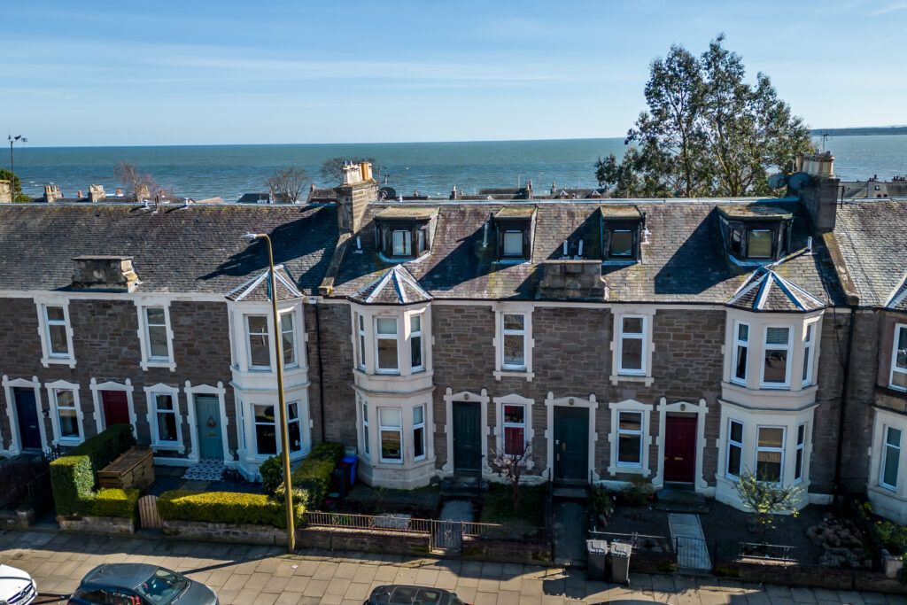2 bed flat for sale in Dalhousie Road, Broughty Ferry, Dundee DD5 Zoopla