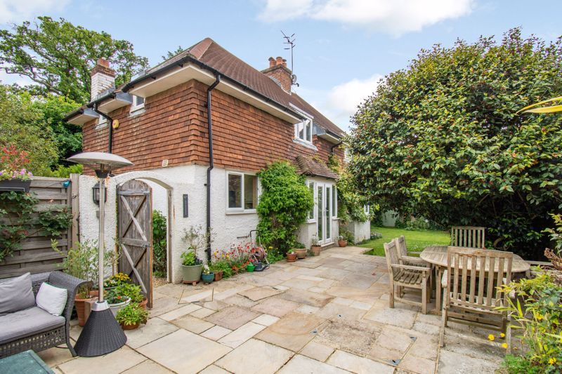 4 bed detached house for sale in Parklands, Shere, Guildford GU5 Zoopla