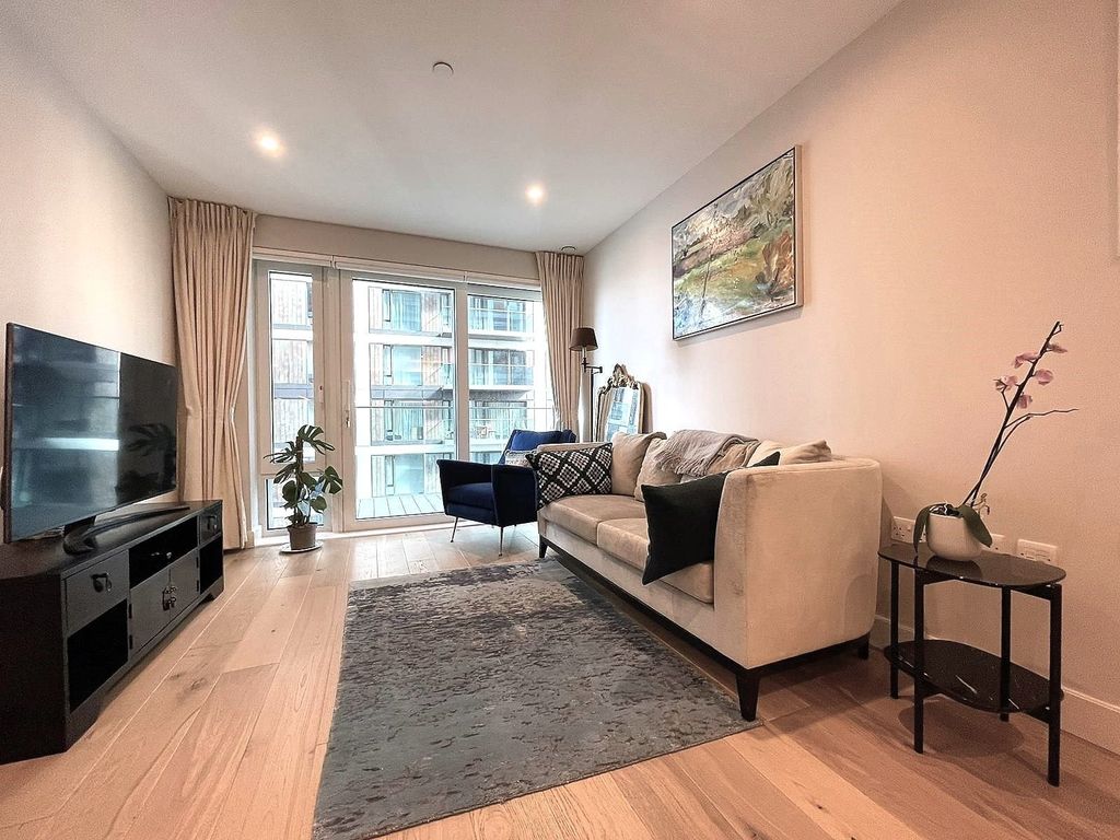 2 bed flat to rent in Judde House, Duke Of Wellington Avenue, Woolwich, London SE18 Zoopla