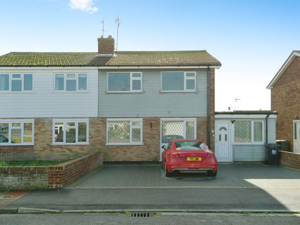 4 bed semidetached house for sale in Drake Avenue, Eastbourne BN23, £