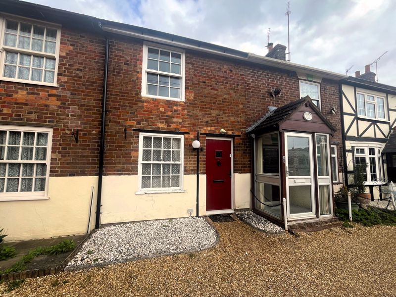 1 bed terraced house for sale in Brook Street, Aston Clinton, Aylesbury