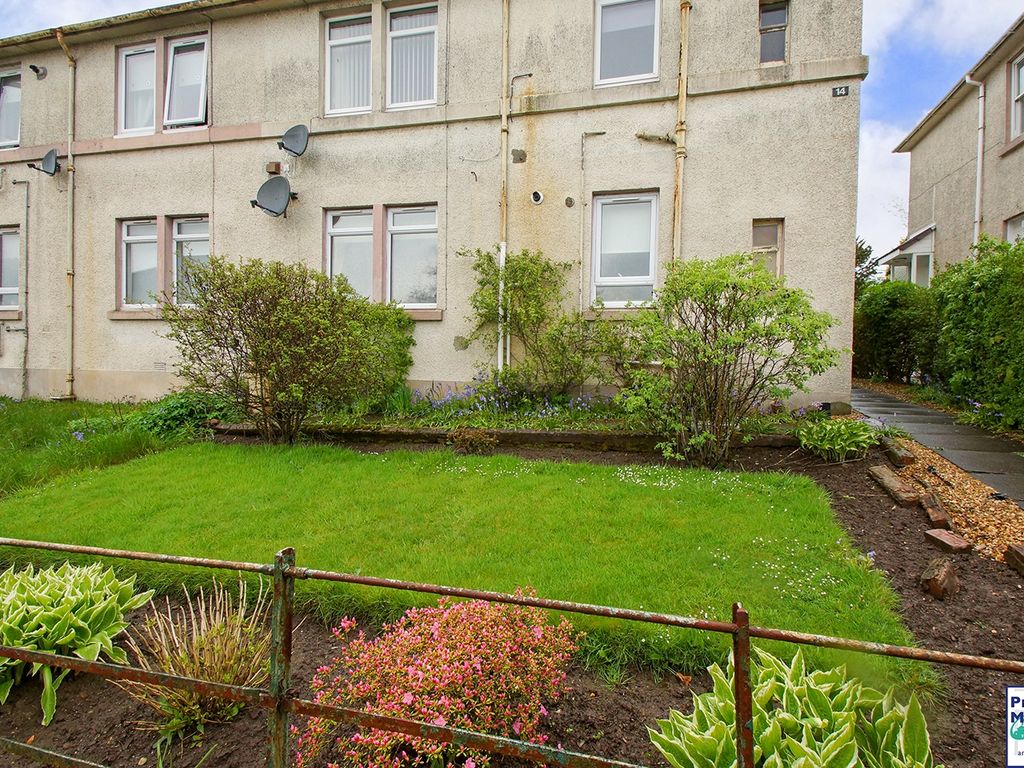 2 bed flat for sale in Merrygreen Place, Stewarton KA3, £47,500 Zoopla