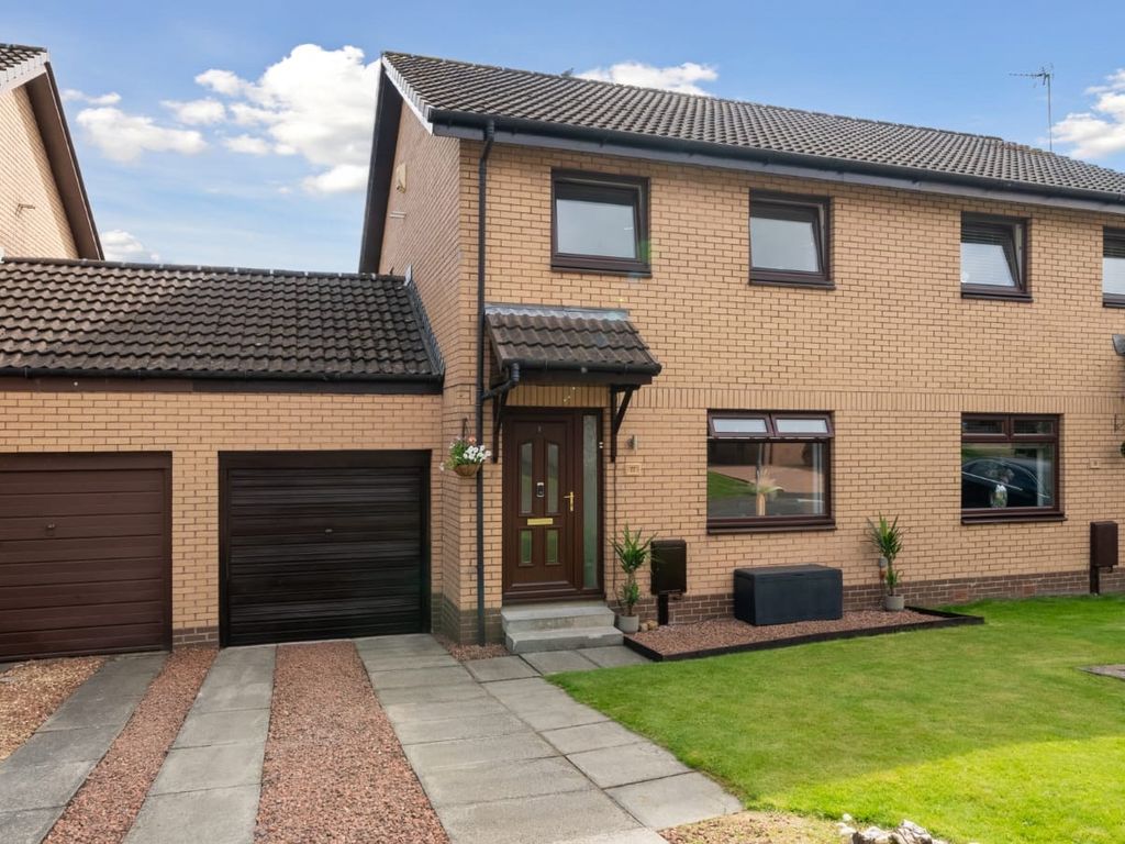 3 bed semidetached house for sale in Alwyn Drive, East Kilbride