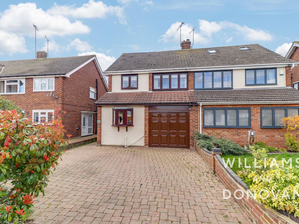 3 bed semidetached house for sale in Moreland Avenue, Benfleet SS7 Zoopla