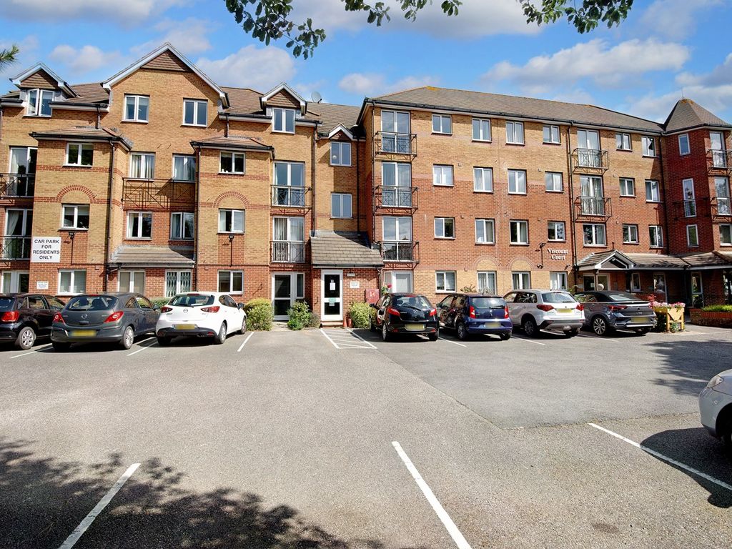 2 bed property for sale in Owls Road, Bournemouth BH5 Zoopla