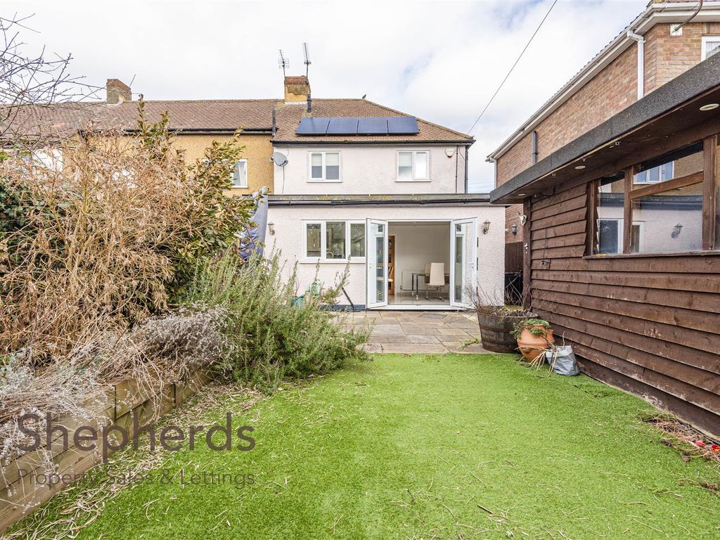 3 bed end terrace house for sale in Dobbs Weir Road, Hoddesdon EN11 Zoopla
