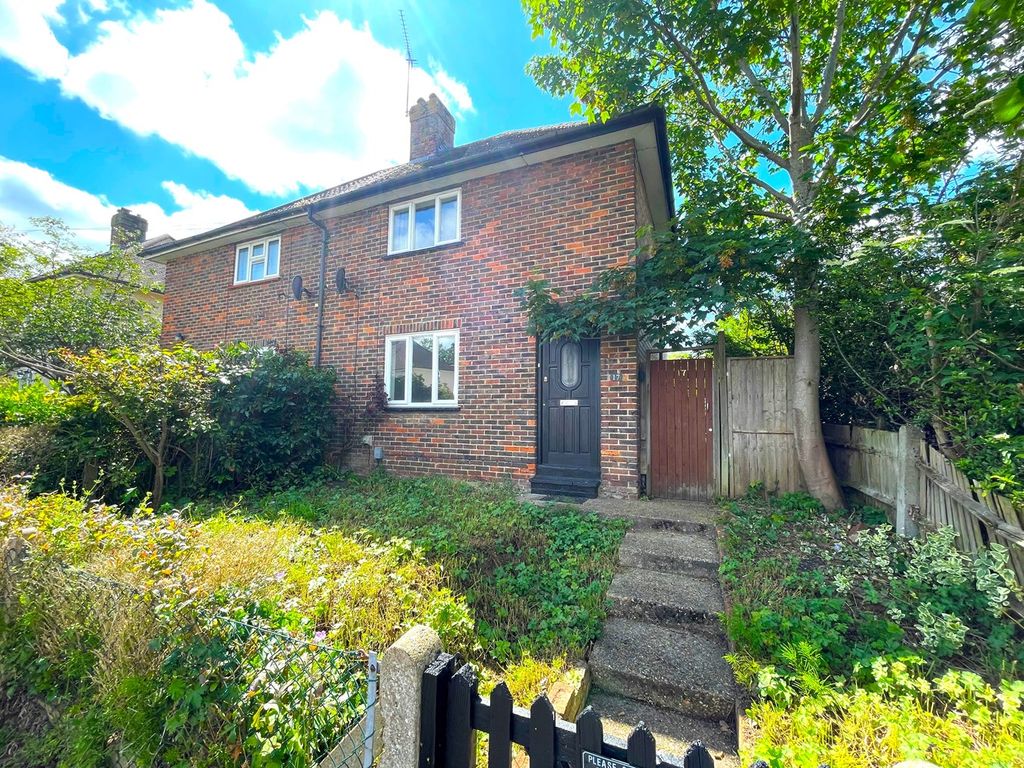 2 bed semidetached house for sale in Cypress Road, Guildford GU1, £
