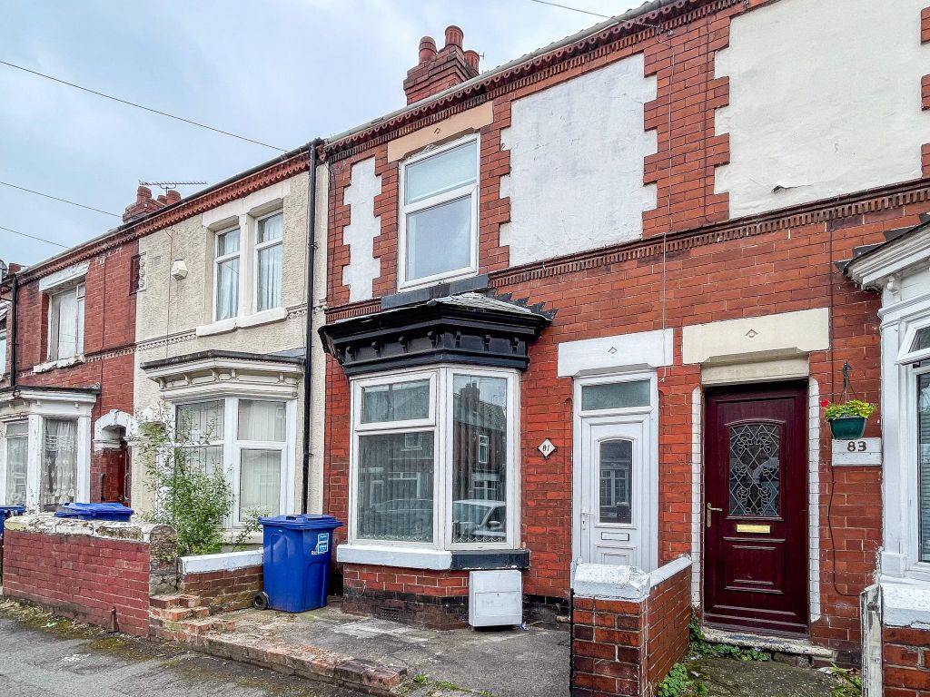 3 bed terraced house to rent in Royston Avenue, Bentley, Doncaster DN5