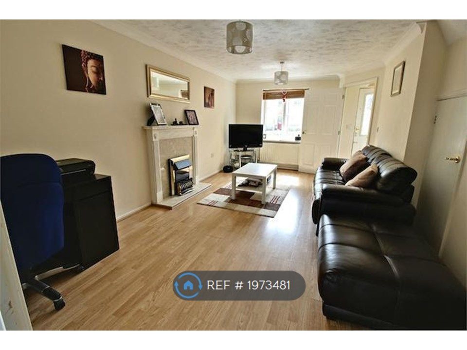 3 bed end terrace house to rent in School Lane, Cambridge CB23, £1,450