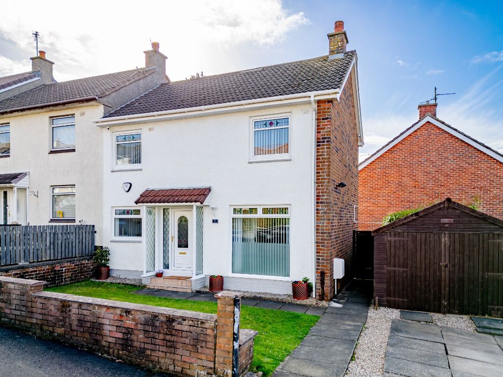 3 bed end terrace house for sale in Dankeith Drive, Symington, South