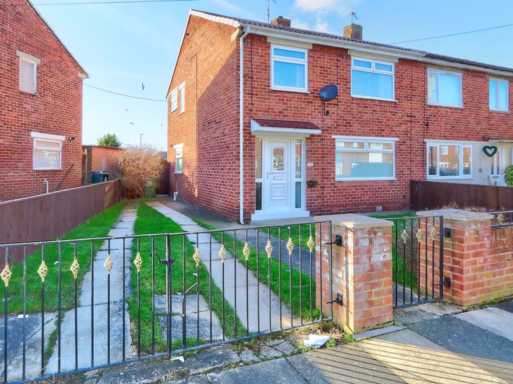 3 bed semidetached house to rent in Langdale Crescent, Whale Hill TS6