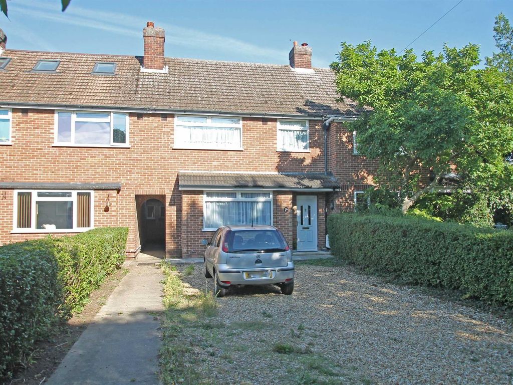 Aylesbury Road, Bedford MK41  