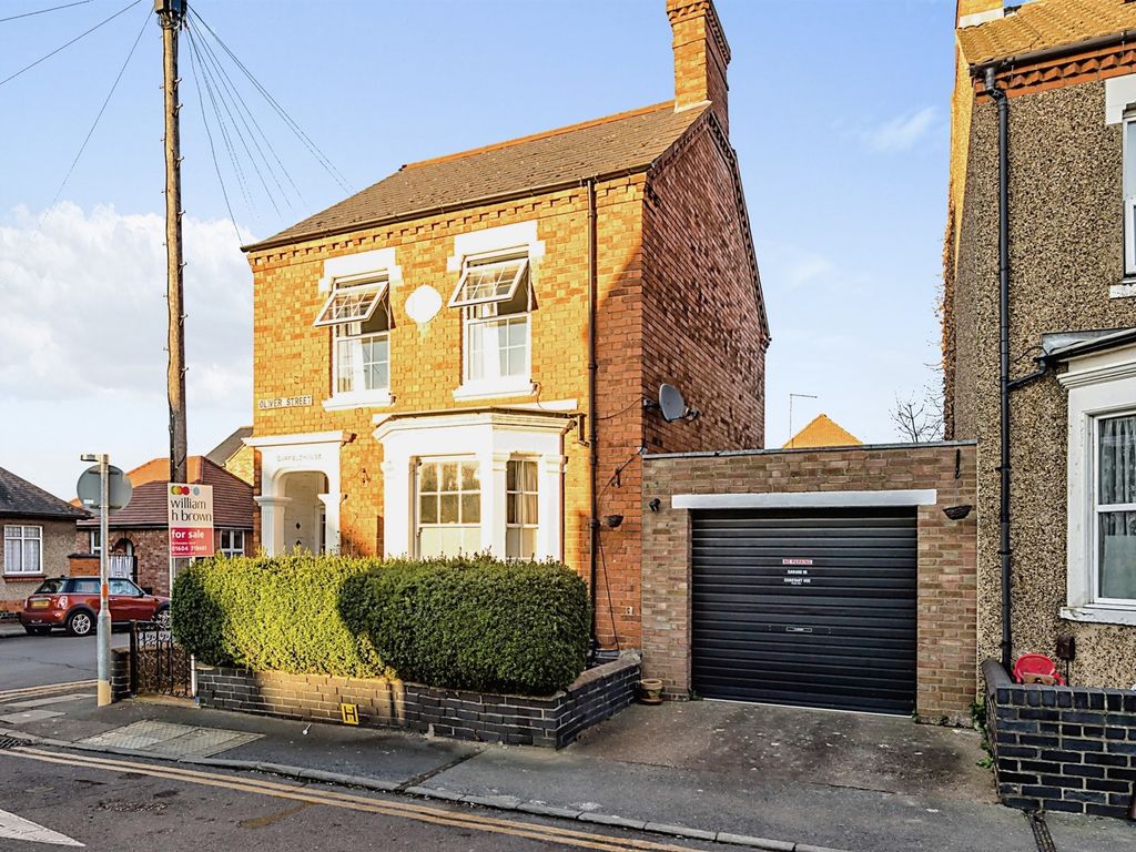 3 bed detached house for sale in Oliver Street, Northampton NN2 Zoopla