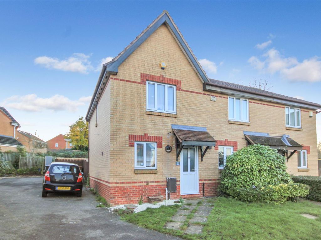 Balmoral Close, Wellingborough NN8