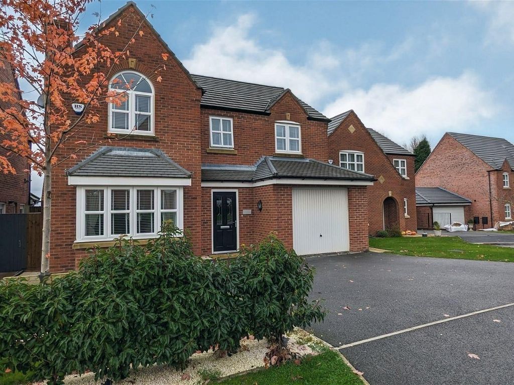 4 bed detached house for sale in Collier Way, Upholland, Skelmersdale