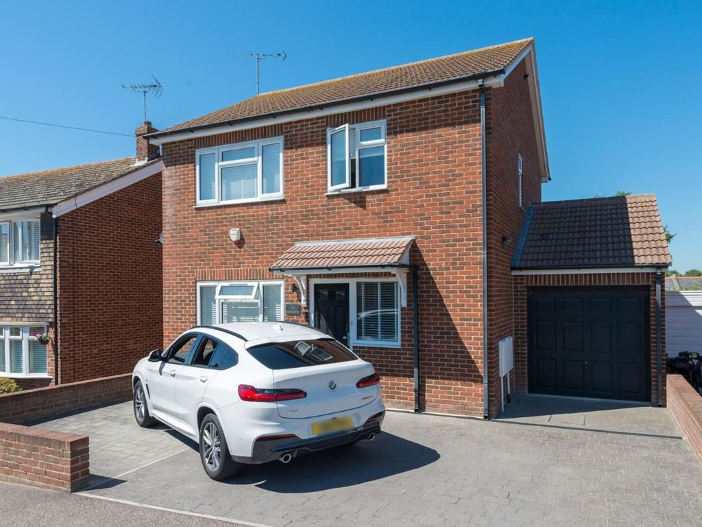 3 bed detached house for sale in Kevin Drive, Ramsgate CT11 Zoopla
