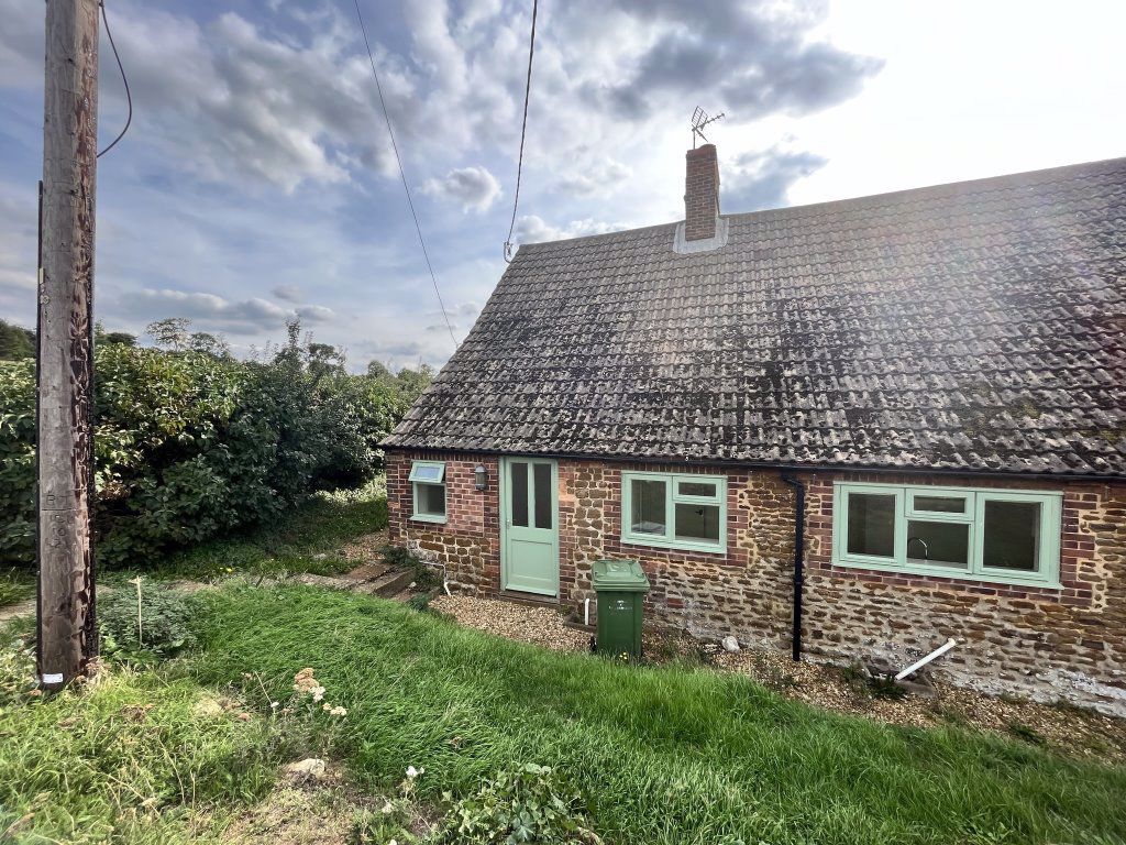 2 bed cottage to rent in Heacham Bottom, Lynn Road, King's