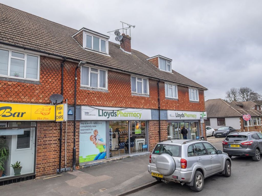 2 bed flat for sale in Flat 11 The Parade, Wharf Road, Ash Vale, Aldershot, Hampshire GU12 Zoopla