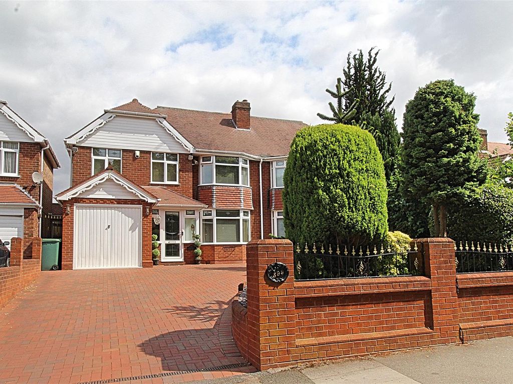 5 bed semidetached house for sale in Chester Road, Castle Bromwich