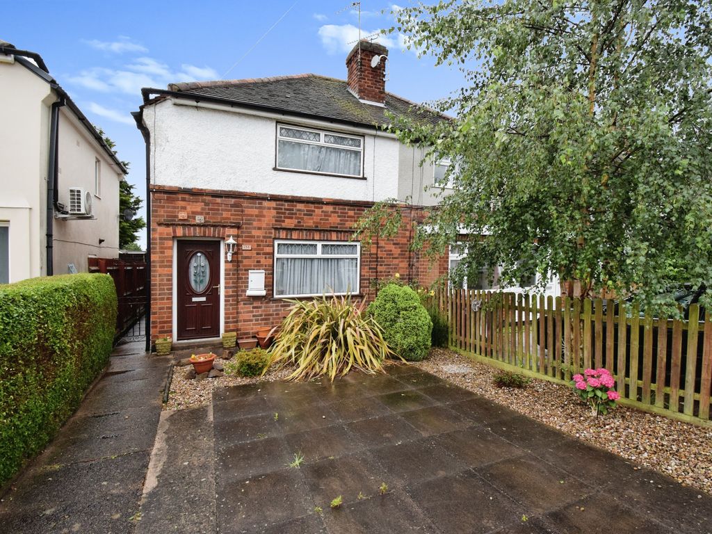 3 bed semidetached house for sale in Wanlip Lane, Birstall, Leicester