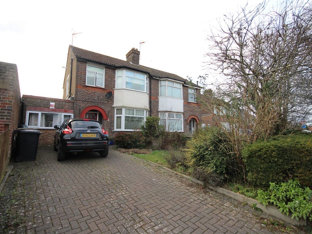 Ashcroft Road, Luton LU2  