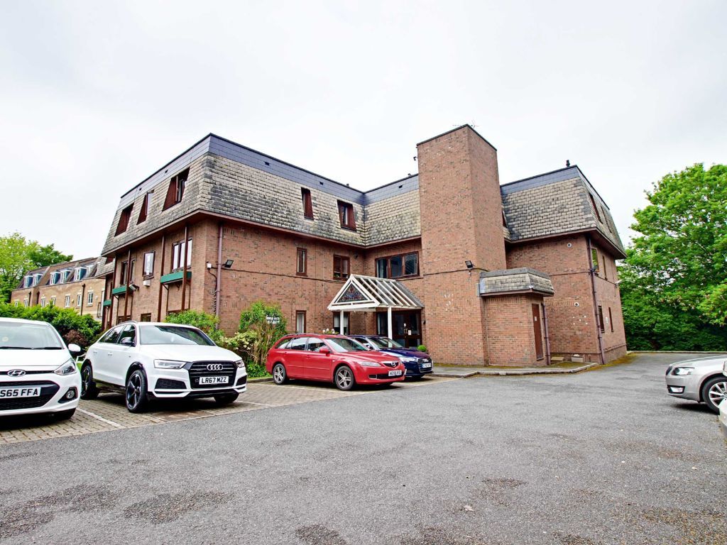 2 bed flat to rent in Woodside Grange Road, London N12 Zoopla