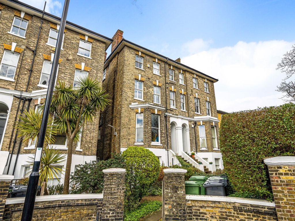 1 bed flat for sale in Blackheath Grove, London SE3 Zoopla