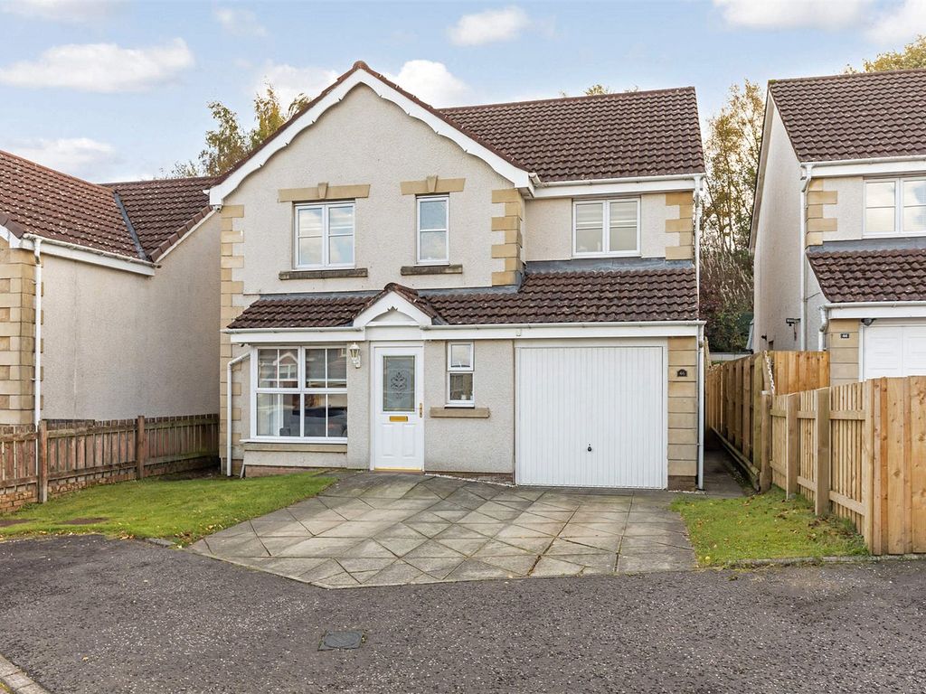 4 bed detached house for sale in Foxdale Drive, Bonnybridge