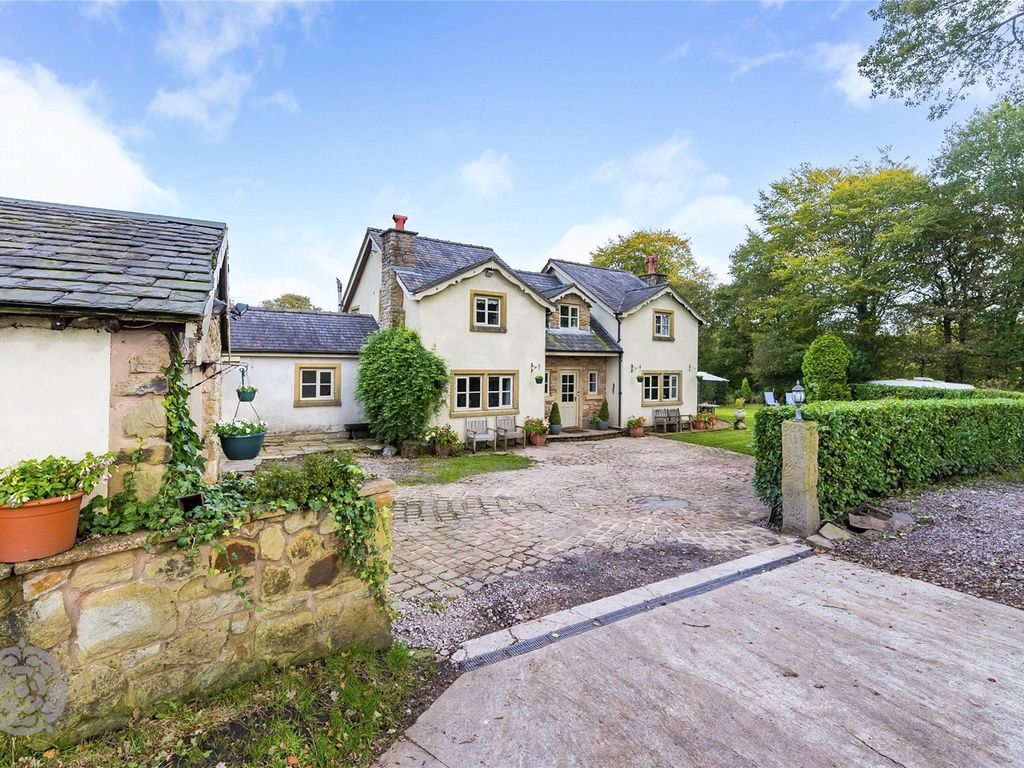 4 bed detached house for sale in Burgh Lane South, Chorley, Lancashire