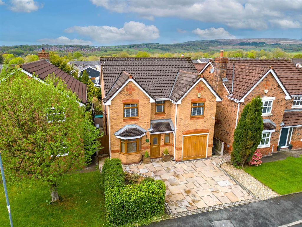 4 bed detached house for sale in Somersby Drive, Bromley Cross, Bolton