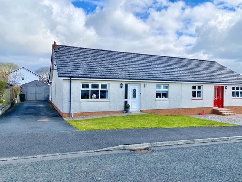 2 bed semidetached bungalow for sale in Highhouse View, Auchinleck