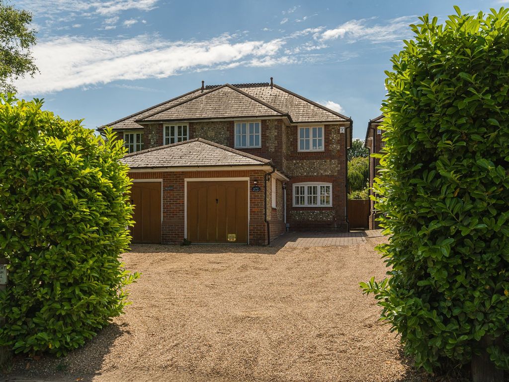 3 bed semidetached house for sale in Grove Lane, Chalfont St Peter, Buckinghamshire SL9 Zoopla