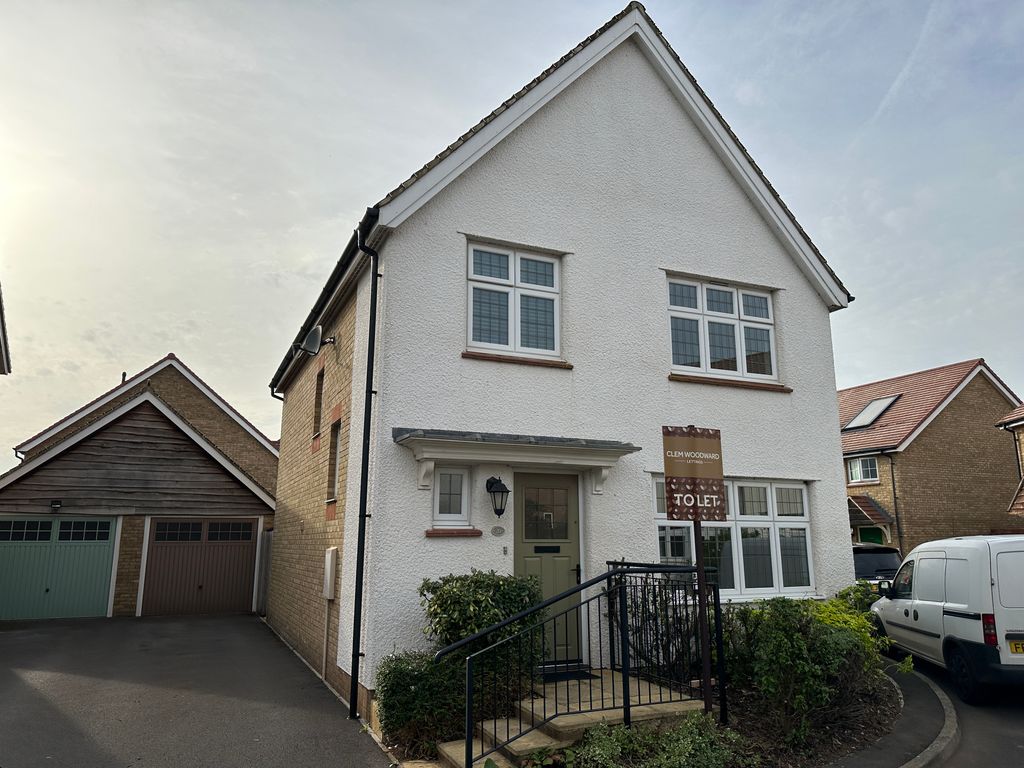 3 bed detached house to rent in Schofield Close, Bathpool, Taunton TA2